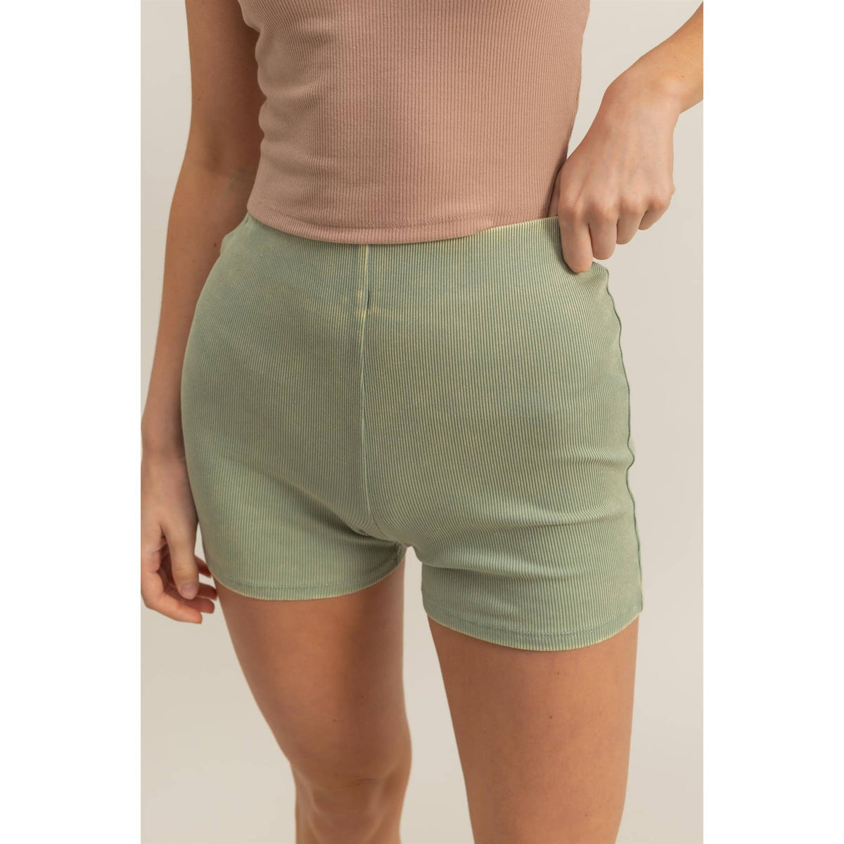 Halter Neck Buttoned Washed Tank Set